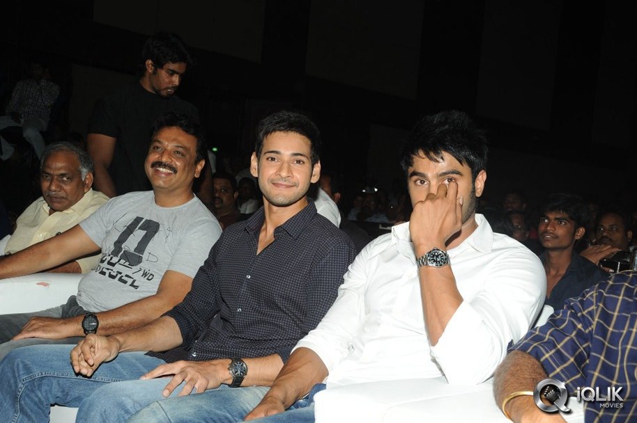 Aadu-Magadura-Bujji-Movie-Audio-Launch